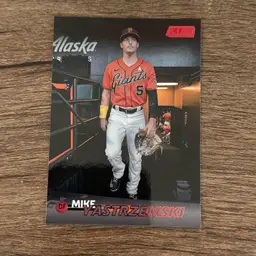 Mike Yastrzemski
2023 Stadium Club Red Foil
San Francisco Giants 
