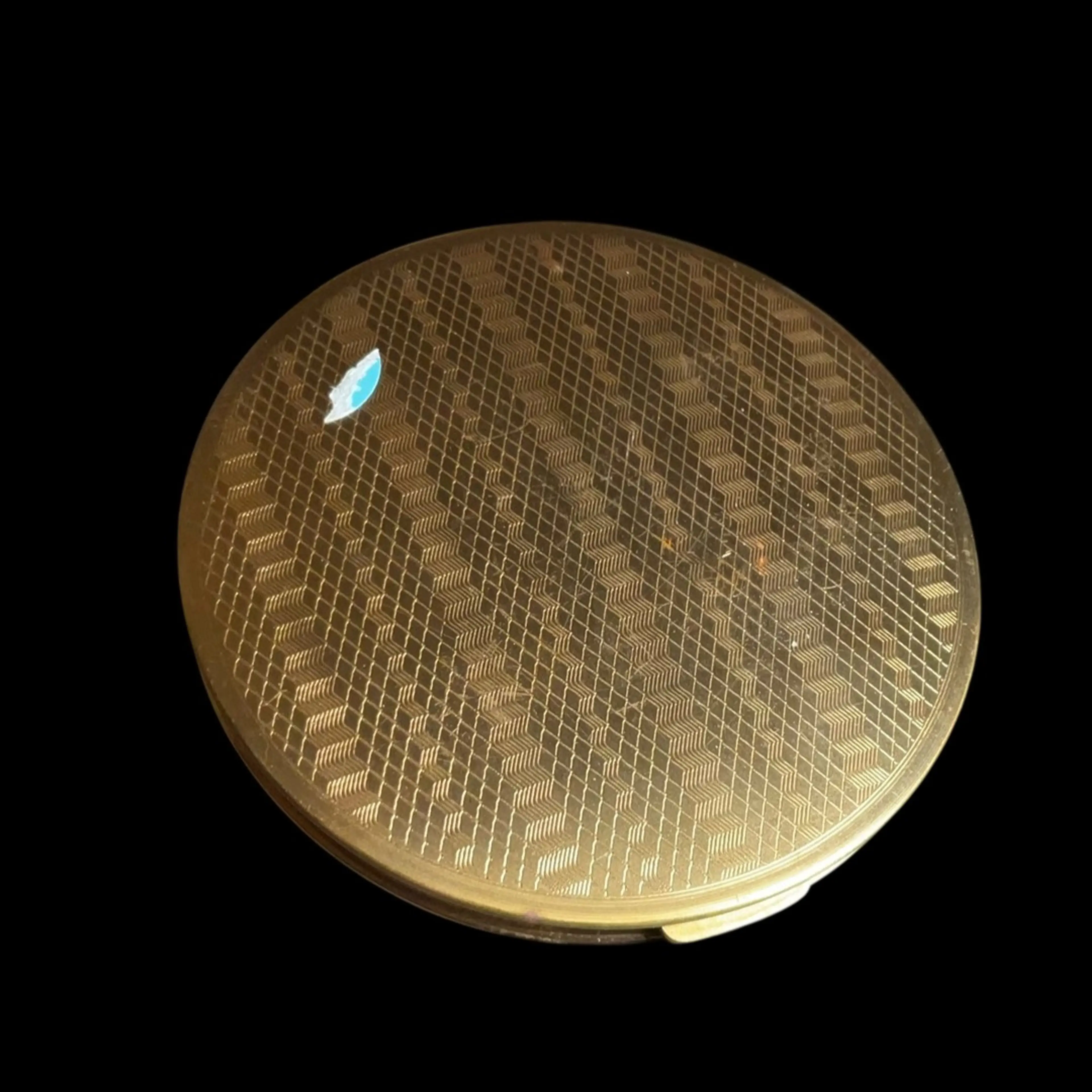 Image 2 of 4