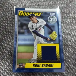2025 Topps Update ROKI SASAKI 1990 Relic Player-Worn Dodgers RC