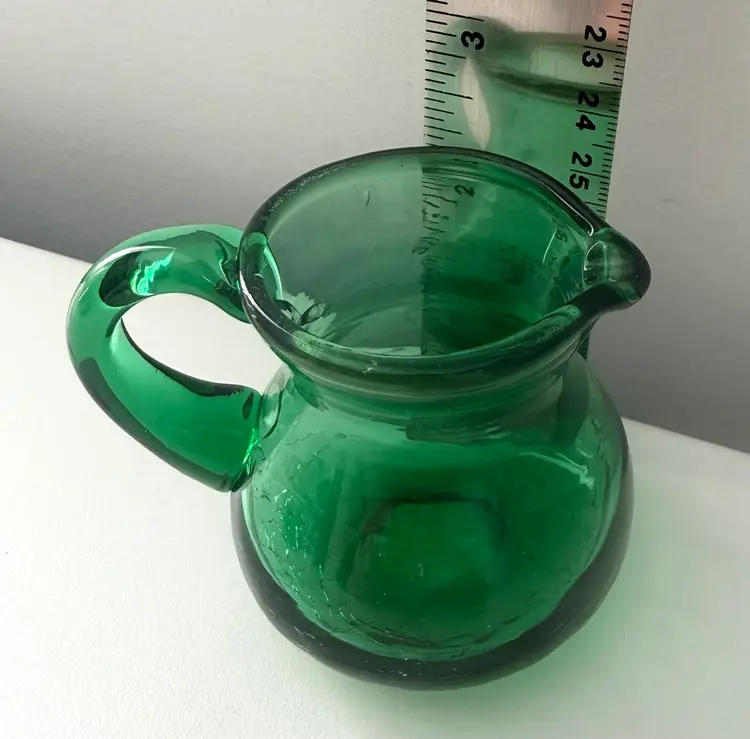 Vintage Blended Crackle Creamer/Pitcher
Beautiful Emerald Green