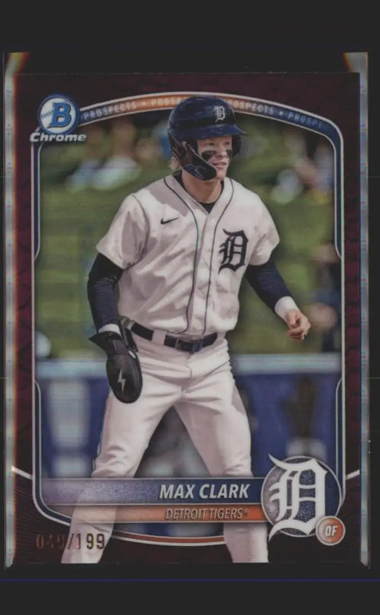 2025 Bowman #BCP-24 Max Clark Chrome Prospects Reptilian Fuchsia /199 - ( 137 ) - Detroit Tigers