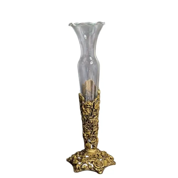 Vase Matson Gold Ormolu Roses 24k Overlay Clear Glass Vase Hollywood Regency Signed
8-3/4” T x 3-1/4” W