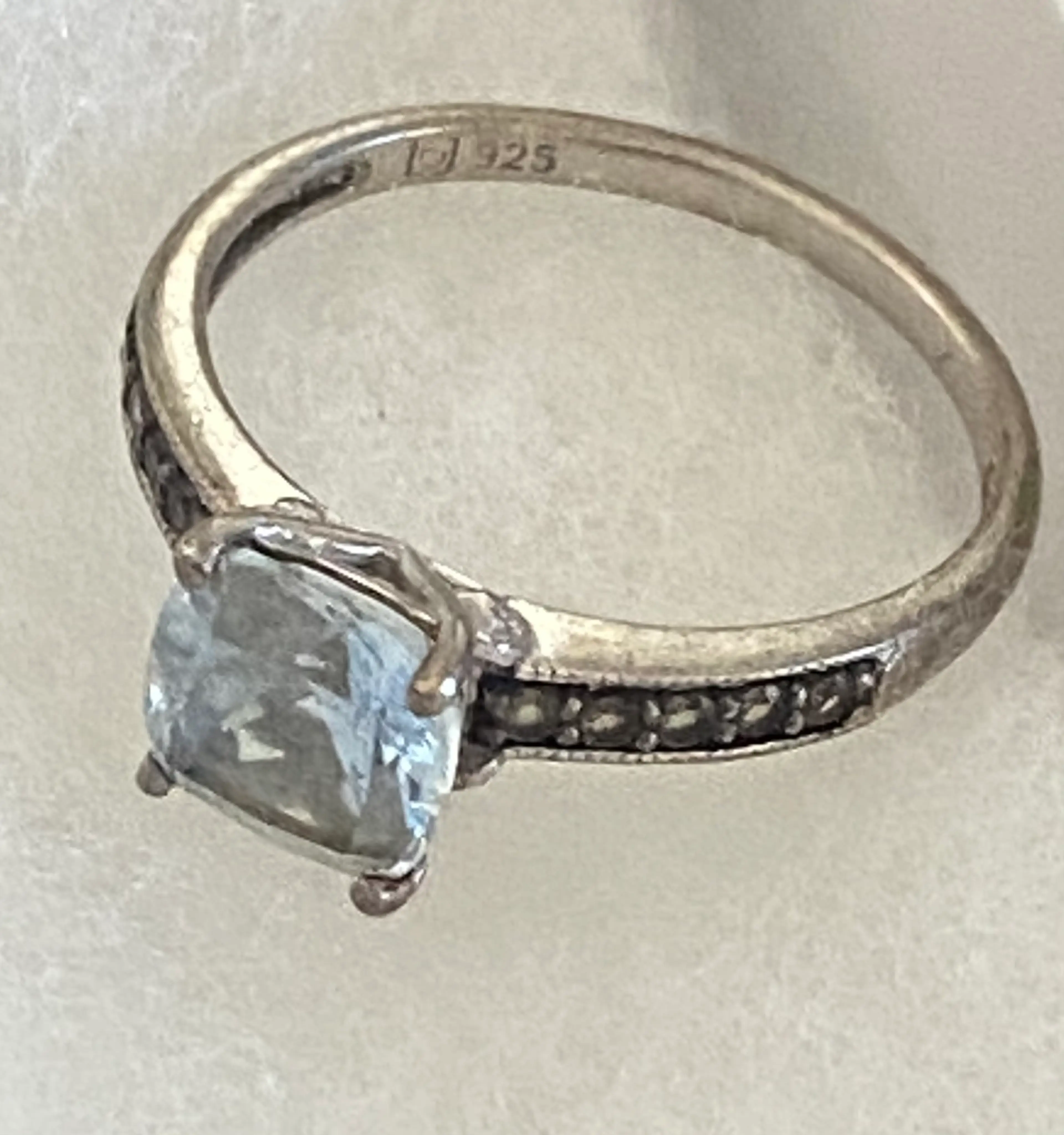 Image 2 of 3