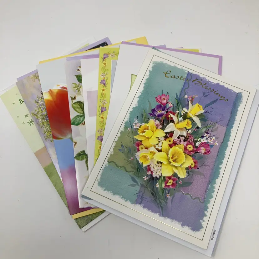 8 Cards With Envelopes For Crafting!