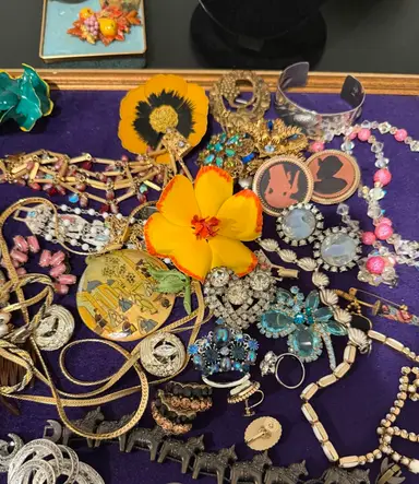 Vintage Jewelry!