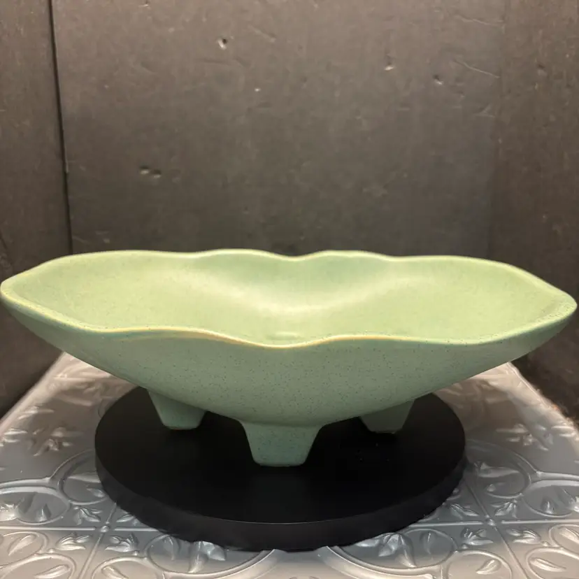 Vintage McCoy Green Speckled Rectangular Planter w Three Feet 10” X  4.5”