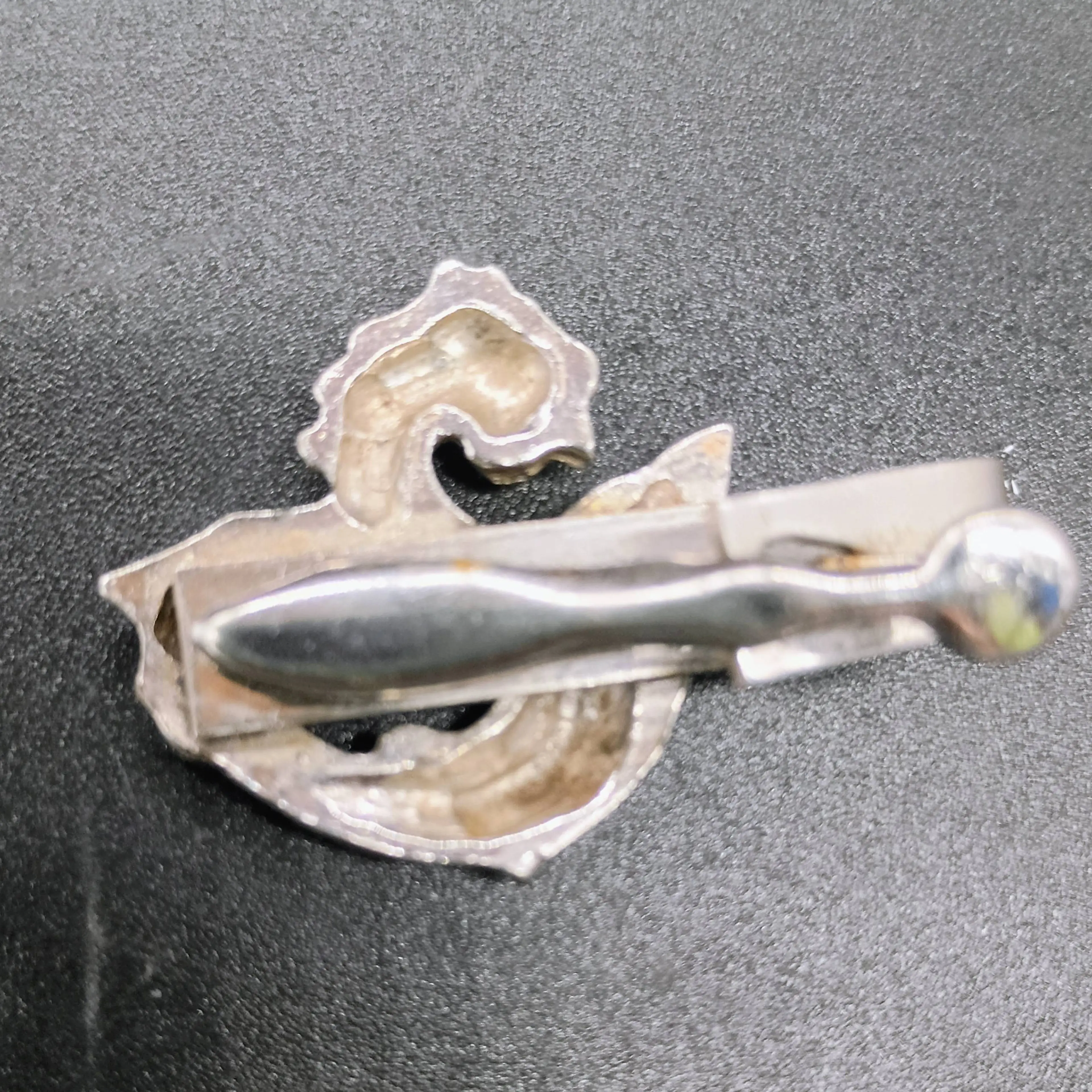 Image 2 of 2