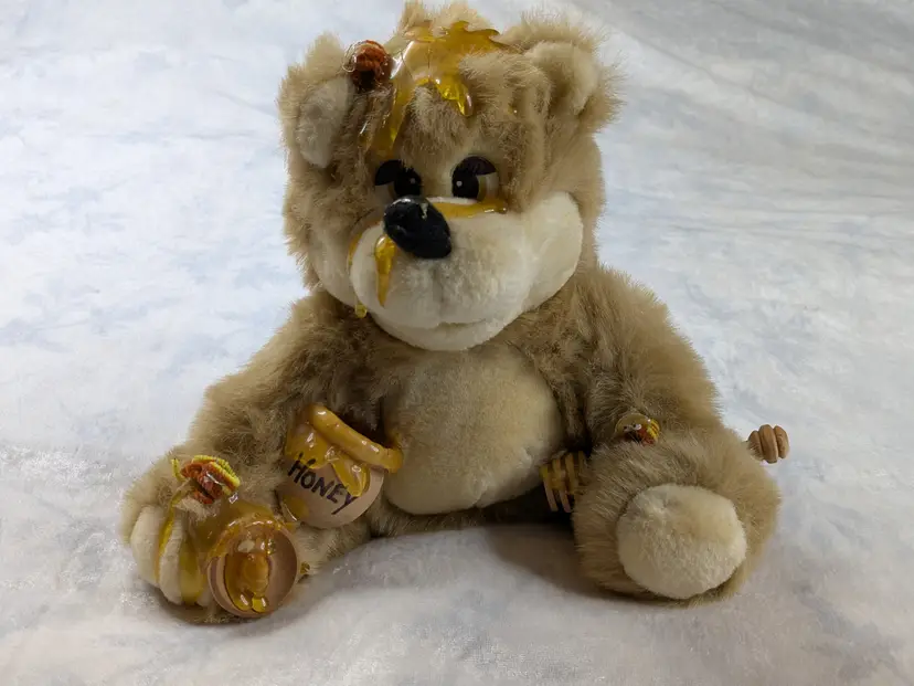 VTG ORZEK 11 inch Plush Huge Honey Bear Laura Orzek Stuffed Animal 1990 bee Pot