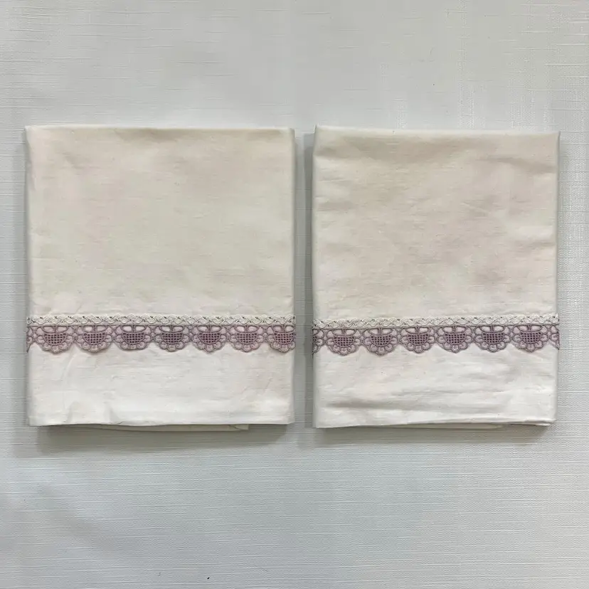 Floral Lace Trim Pillowcases Ric Rack Cottagecore Shabby Décor Vintage Cotton READ