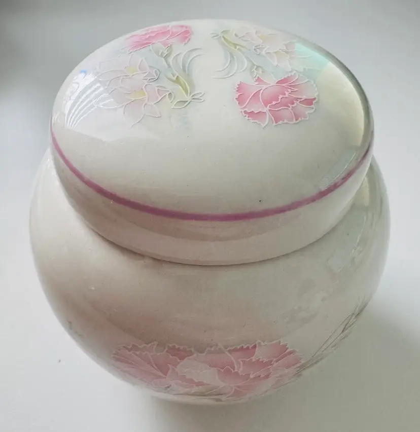 Vintage SADLER Trinket Dish With Lid - Gorgeous Pink Flowers