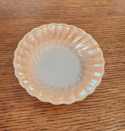 Vtg. Anchor Hocking Fire king Peach Luster Small bowl