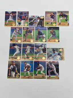Fleer Ultra 1994 MLB San Diego Padres Lot of 17 Different Trading Cards