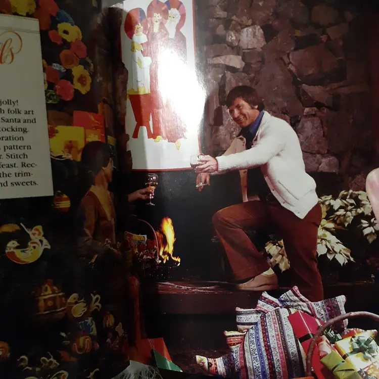 Beautiful Holiday Ideas By Avon Products, Crafting And Recipe Book