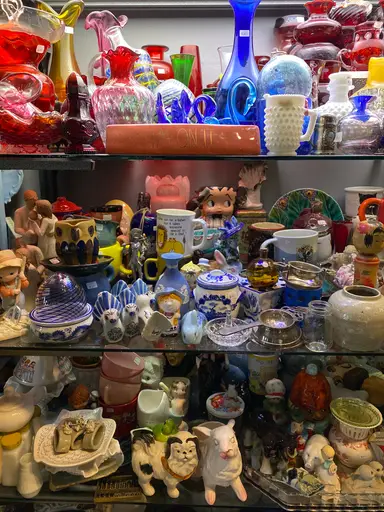 Tuesday Night Vintage Variety And Live Unboxing With Vintiquity 