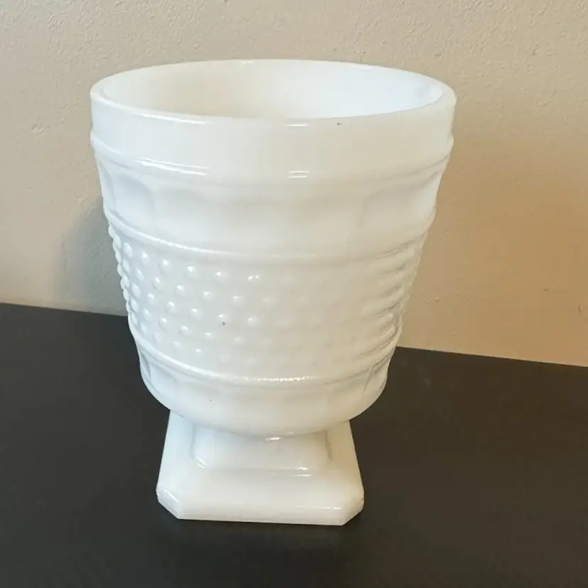 Napco Milk Glass Hobnail White Vase-Planter #1180 USA 5.5” Tall 4.25” Wide - Perfect Condition