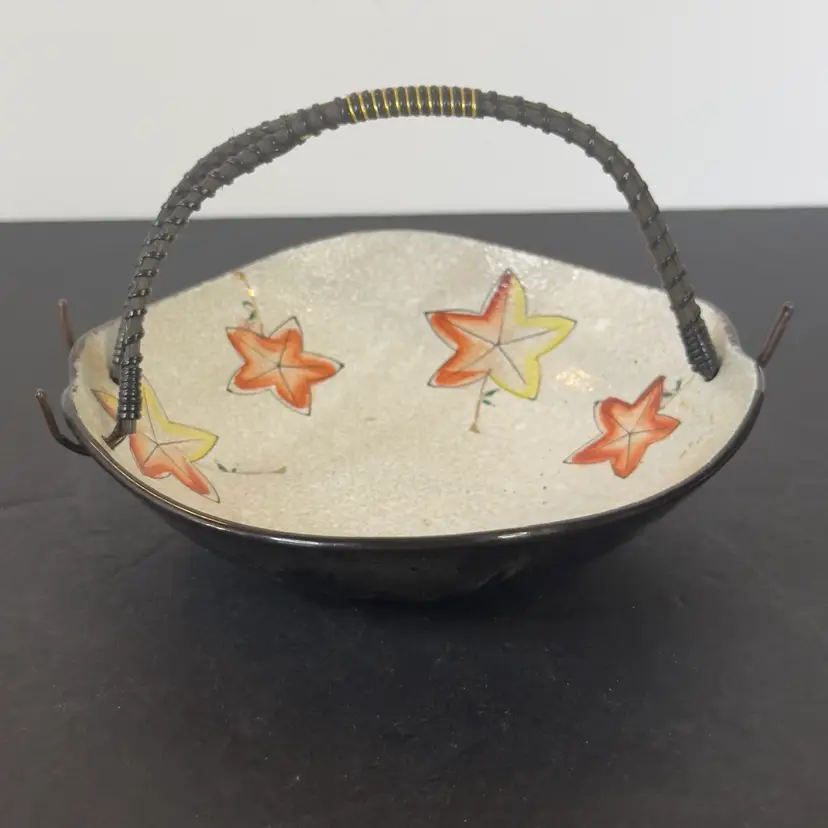 #1143 Vintage Japanese Bowl Candy Dish Wire Bamboo Handle Fall Leaf Design 1950S, 4UD348/WH