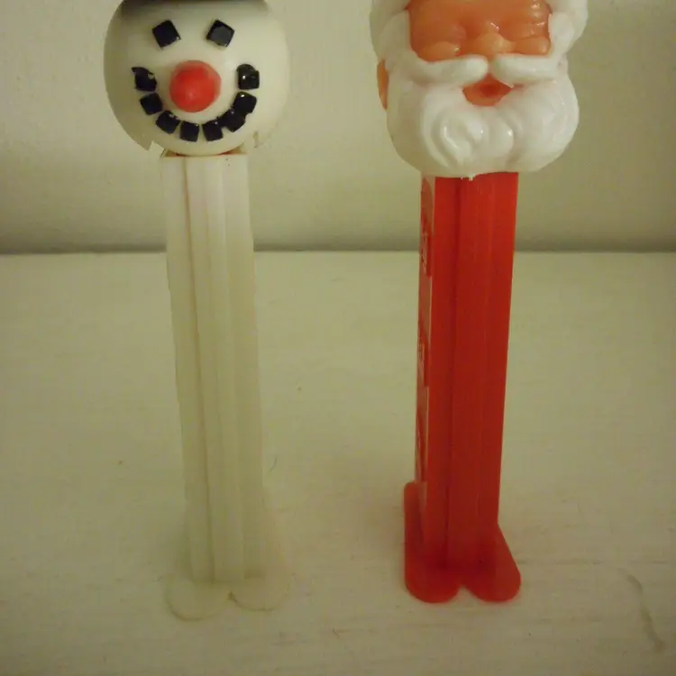 Vintage Santa and Snowman Pez with feet Yugoslavia (1971-1992)