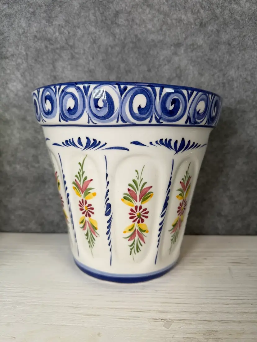 RCCL Hand Painted Wall Pocket Planter β Made in Portugal β Blue & White Floral Ceramic