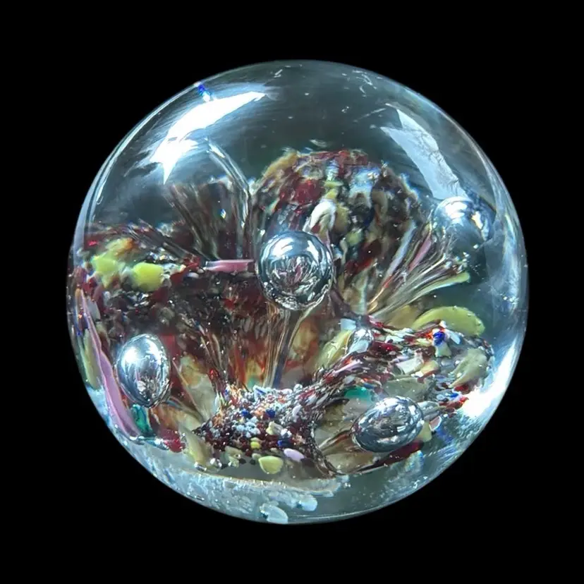 Multi Color Field Controlled Teardrop Bubble Paper Weight