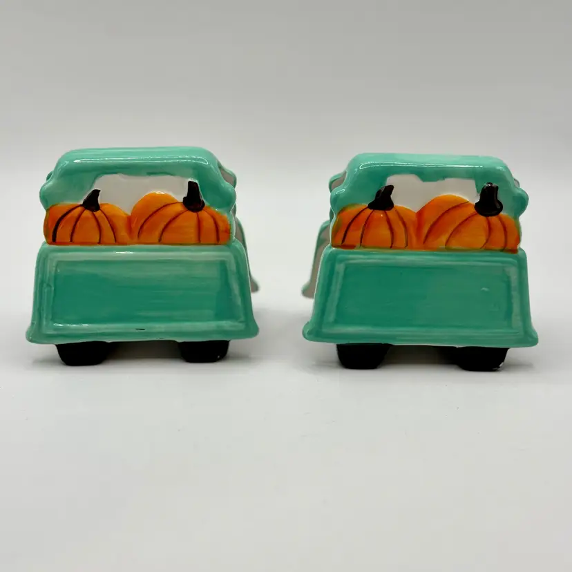 Vintage Pumpkin Pickup Truck Name Tags, Ceramic Fall Harvest Decor, Collectible Tableware, Unbranded