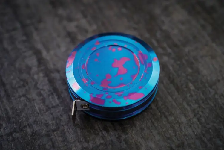 TEC Accessories Keychain Measuring Tape Splash Titanium