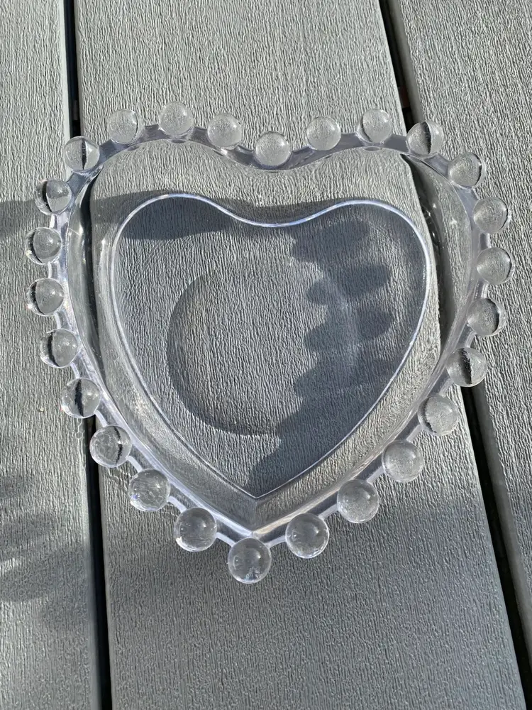VINTAGE CRYSTAL IMPERIAL CANDLEWICK HEART SHAPED CANDY BOWL OR TRINKET DISH