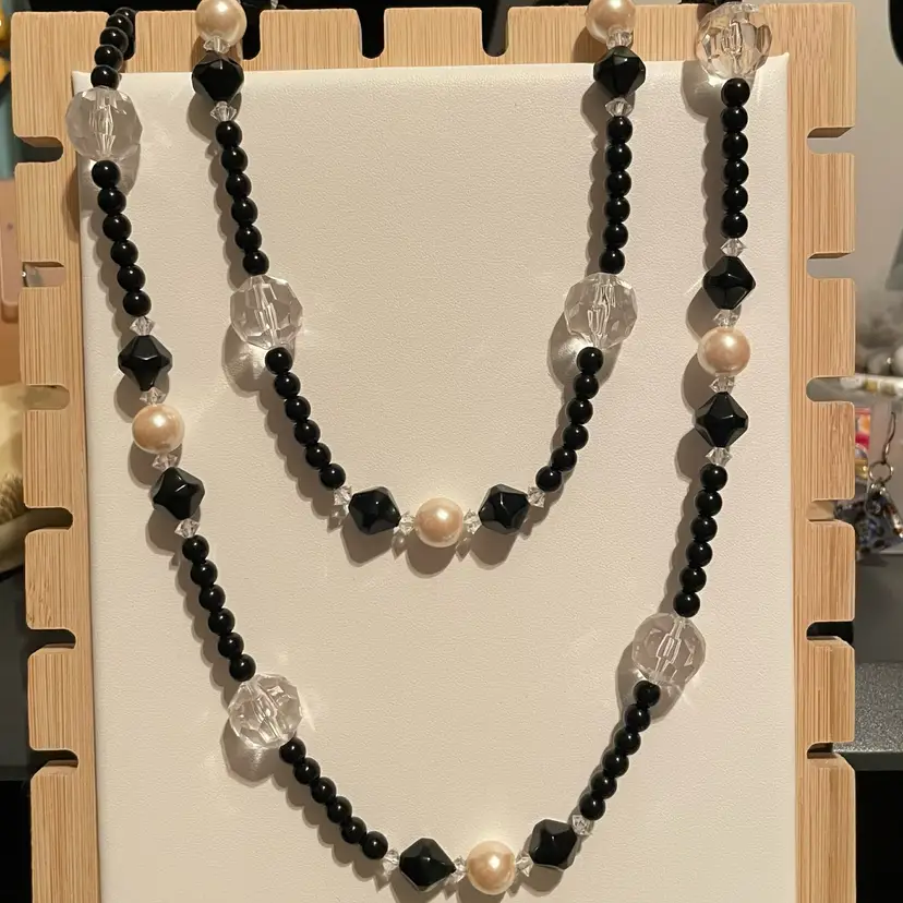 Avon 36” Black Clear And Faux Pearl Necklace