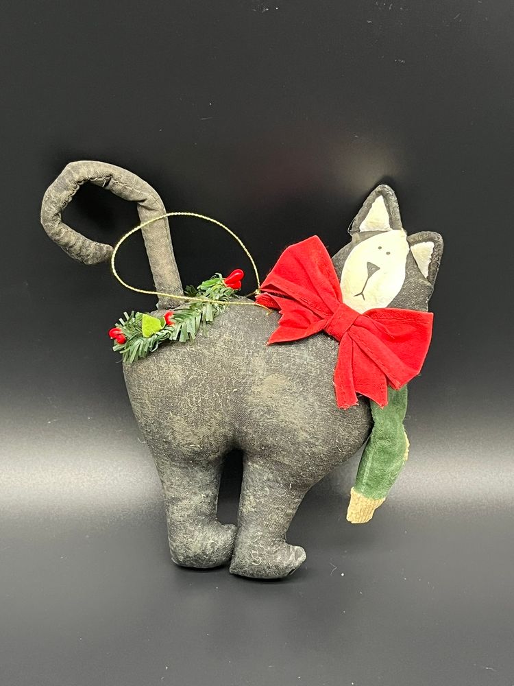 Vintage Christmas Cat - Fabric Ornament