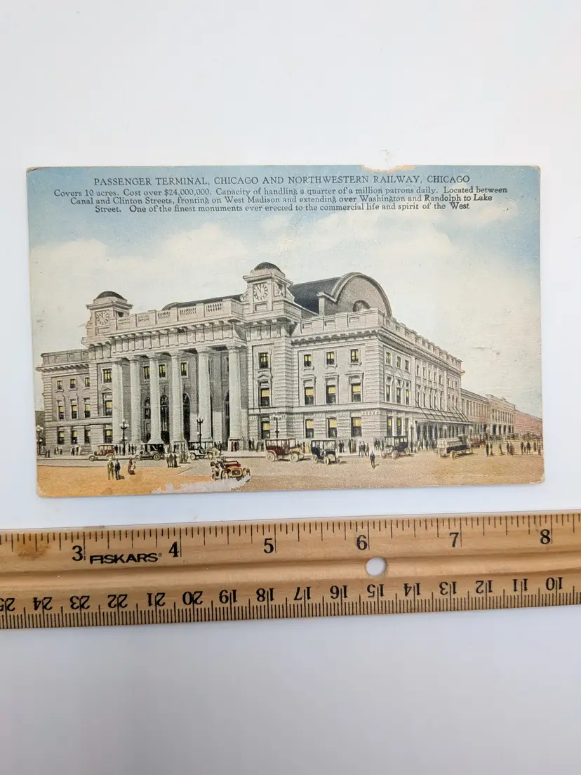 E54. 1923 V.O. HAMMON PUBLISHING CO CHICAGO PASSENGER TERMINAL Chicago and Northwestern Railway