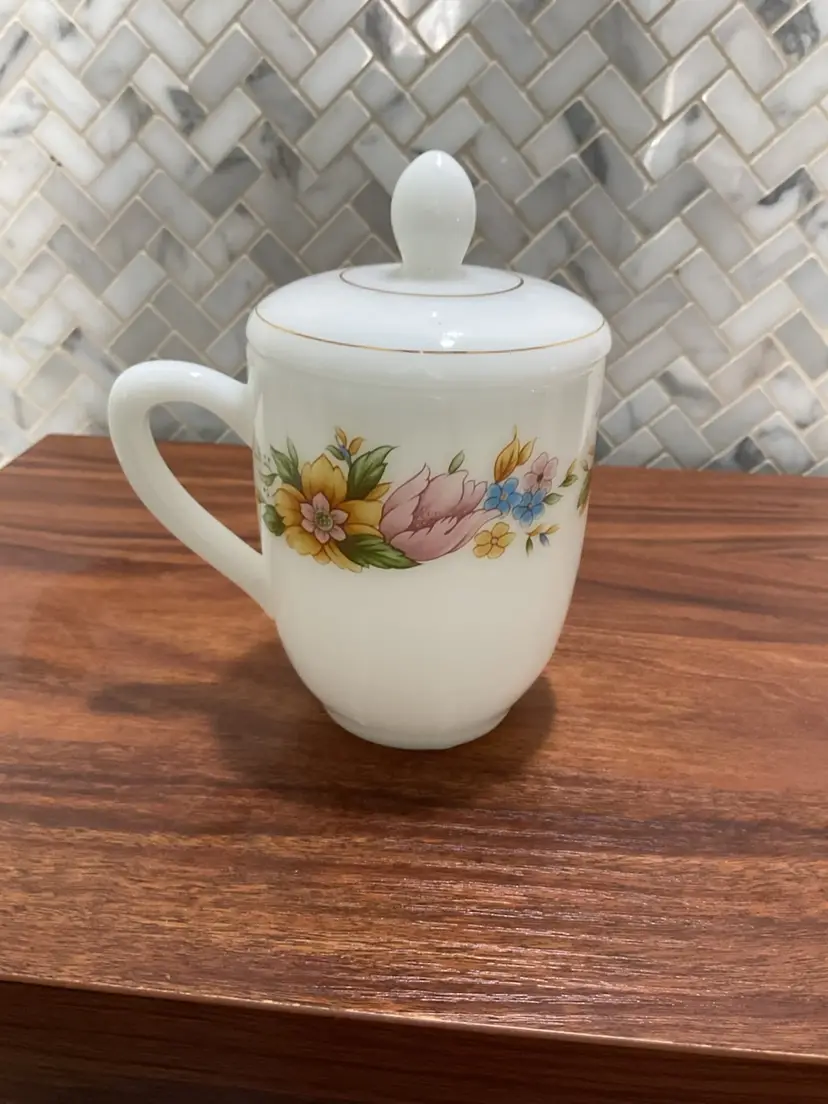 Porcelain Lidded Floral Mug