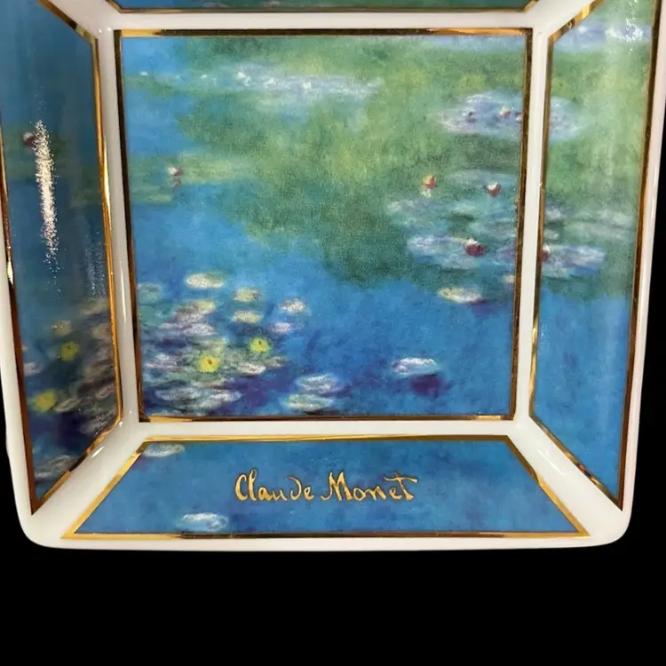 Goebel Artis Orbis Germany Claude Monet Nymphas à Giverny, Vintage Goebel Claude Monet Water Lilies Trinket Dish With Gold Trim