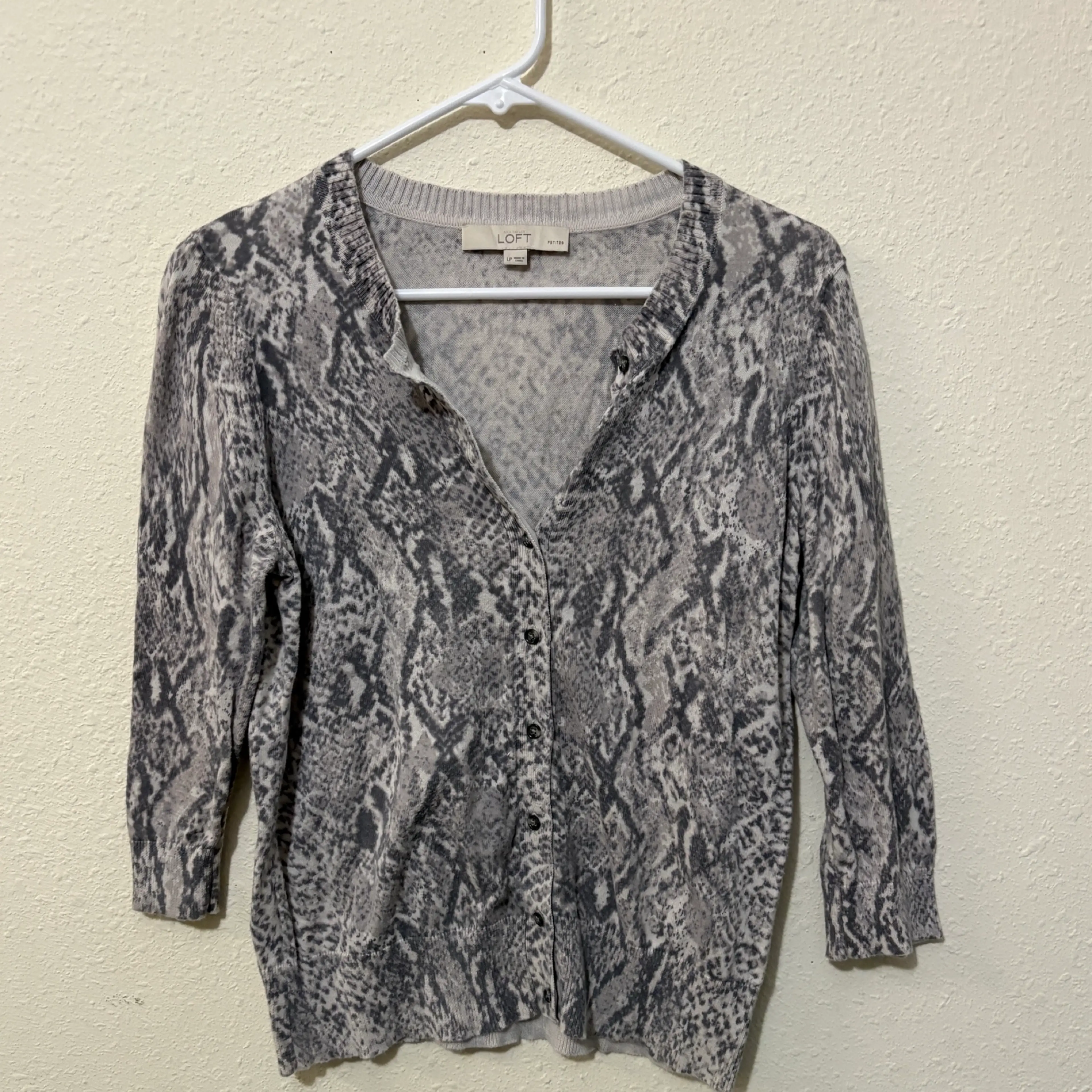 Image 1 of 4