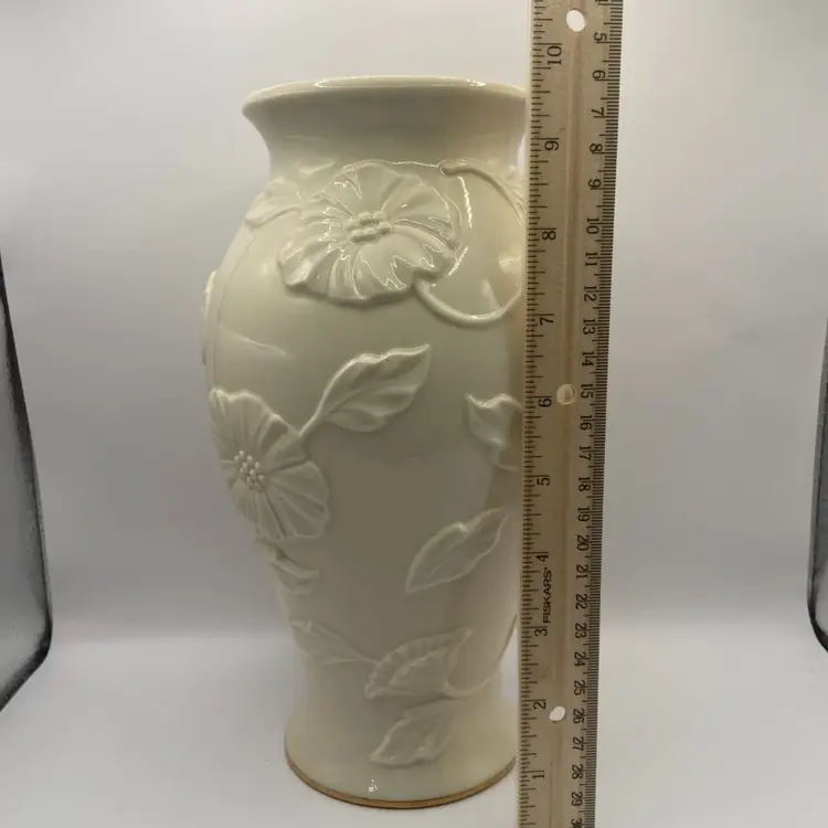 Lenox Poppy Vase 10” Tall
