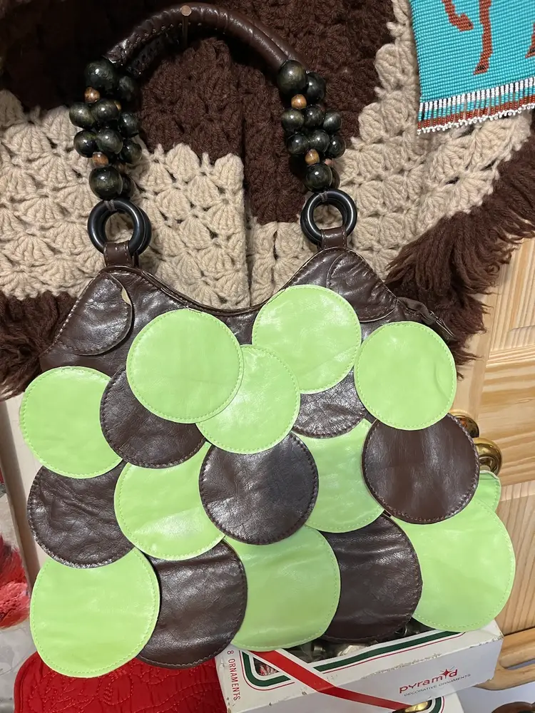 A Purse That WILL SIMPLY Make YOU POP!!