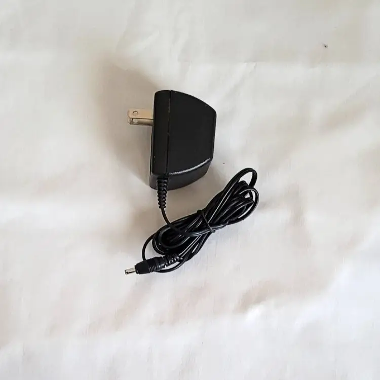 Preowned Nokia ACP-7U Travel Charger