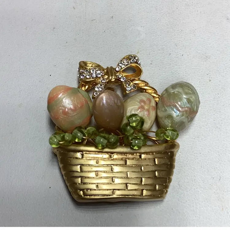Easter Basket Broich Goldtone With Enamel Eggs 1 1/5” - Great Condition