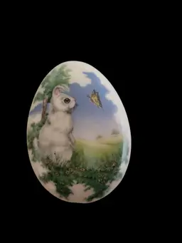 Franklin porcelain Easter 1981 bunny rabbit egg shaped trinket box 2.5" l