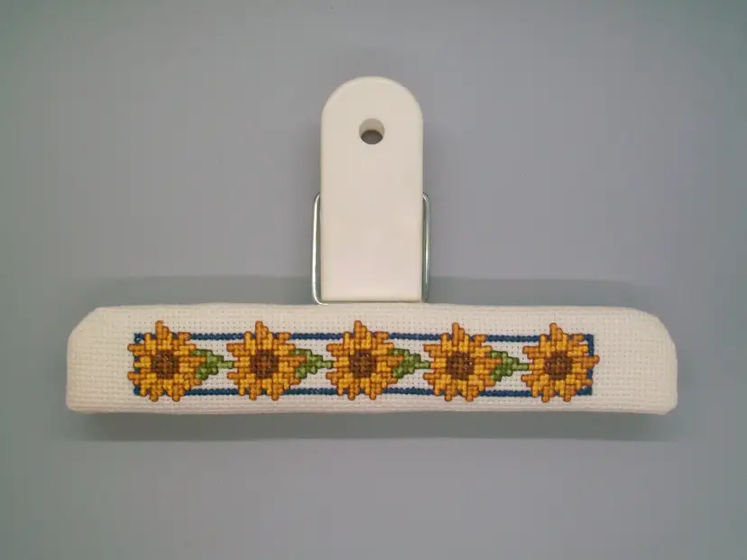 Yellow Sunflowers Cross Stitch Novelty Magnetic Bag-Chip Clip-Note Holder Farmhouse/Country Core 6" x 3.50"
