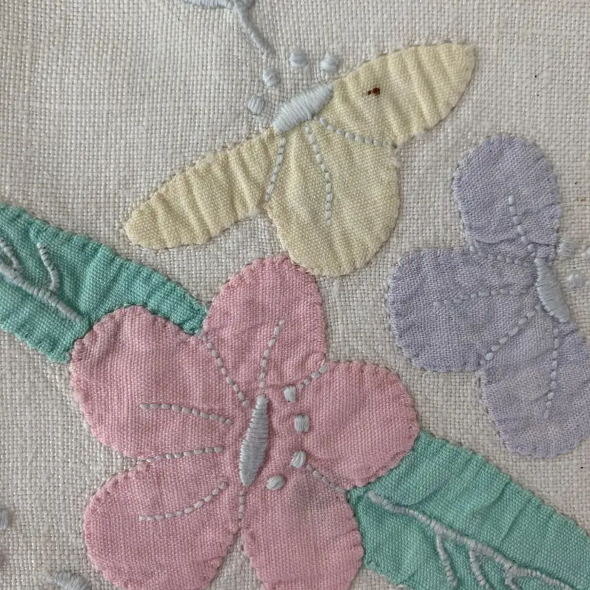 Appliqué Linen Tea Tip Towel 50s Pastel Floral Vintage Cottage Core Shabby Decor