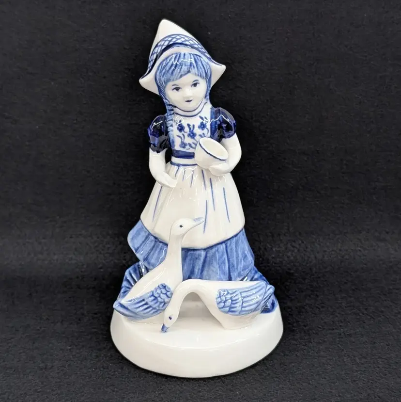 Vintage Delft Blue Holland Girl Feeding Geese Figurine Hand Painted 1984