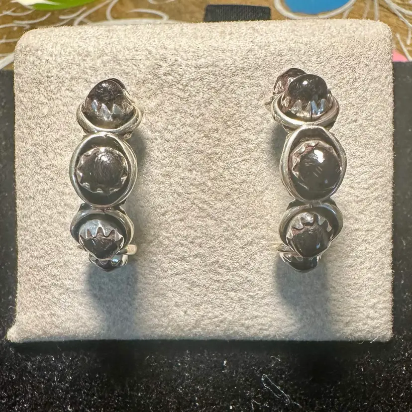 Sterling 925 Southwesten Black Onyx Stone Hoop Earrings Pierced