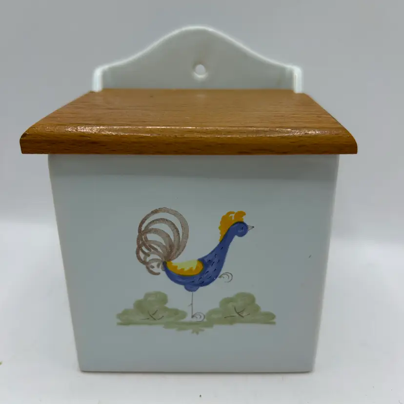 French Salt Box Rooster Design 4x3 1/2x5 1/4