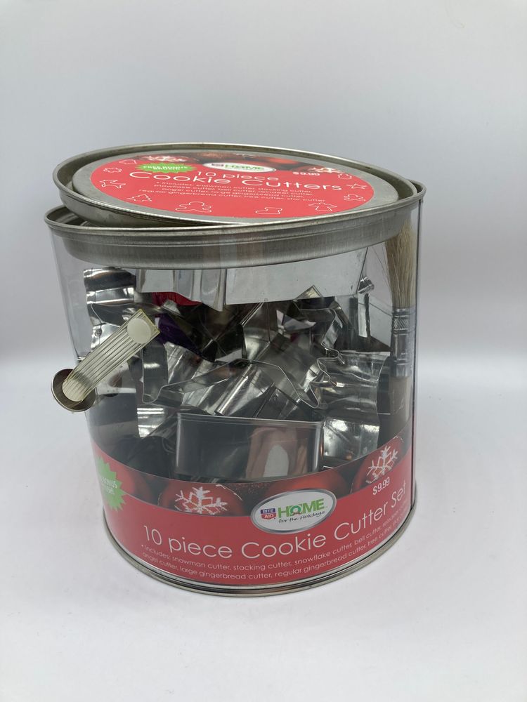 20+ Holiday Home™ Metal Holiday Christmas Cookie Cutter Set