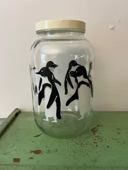 Brockway Penguin 1 Gallon Glass Jar. #6600 Kitchen Storage