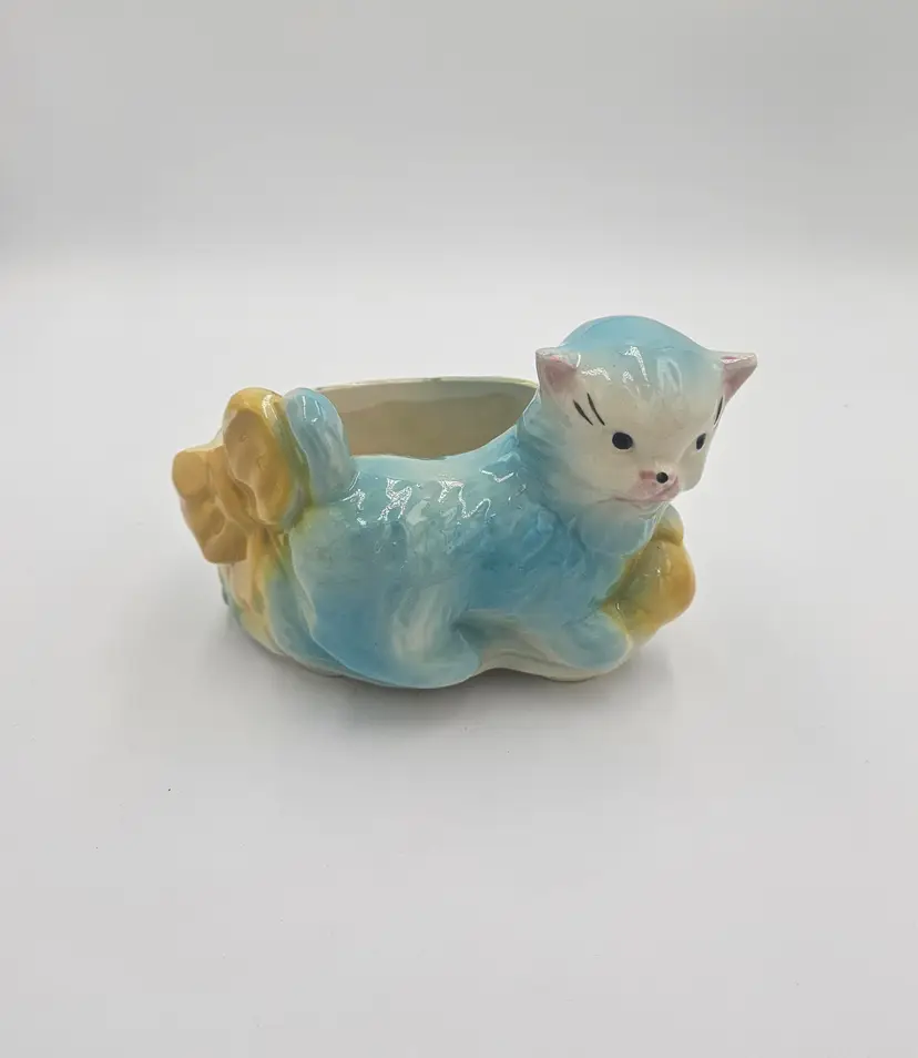 #C57 Glazed Ceramic Blue Kitty Planter