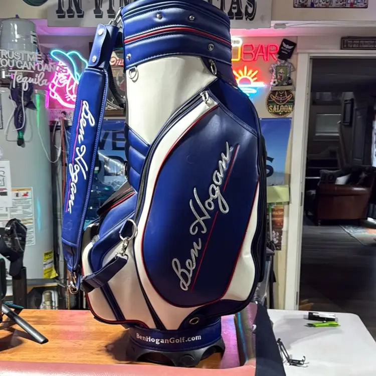 Ben Hogan Staff Bag 10” Top Used Twice.