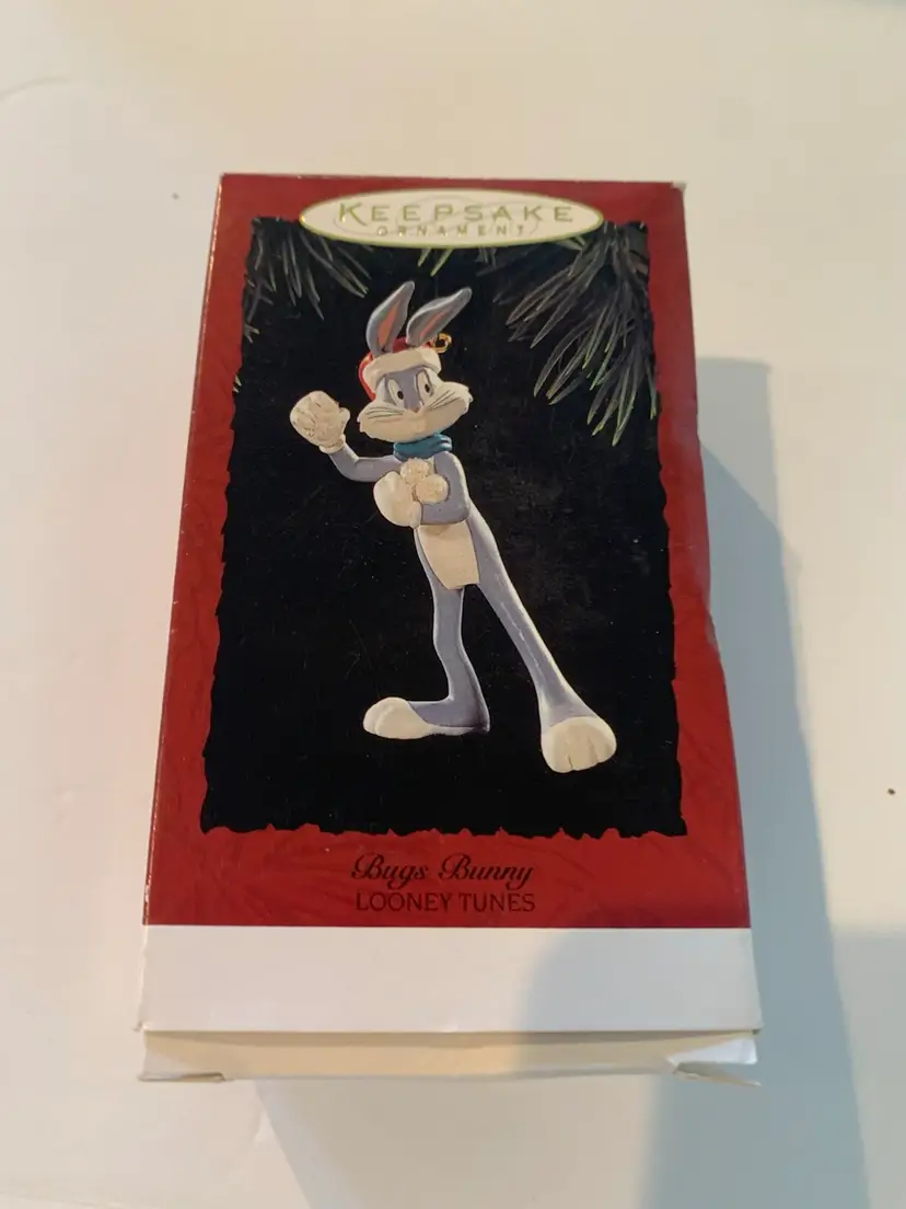 Hallmark Looney Tunes Bugs Bunny Christmas Ornament