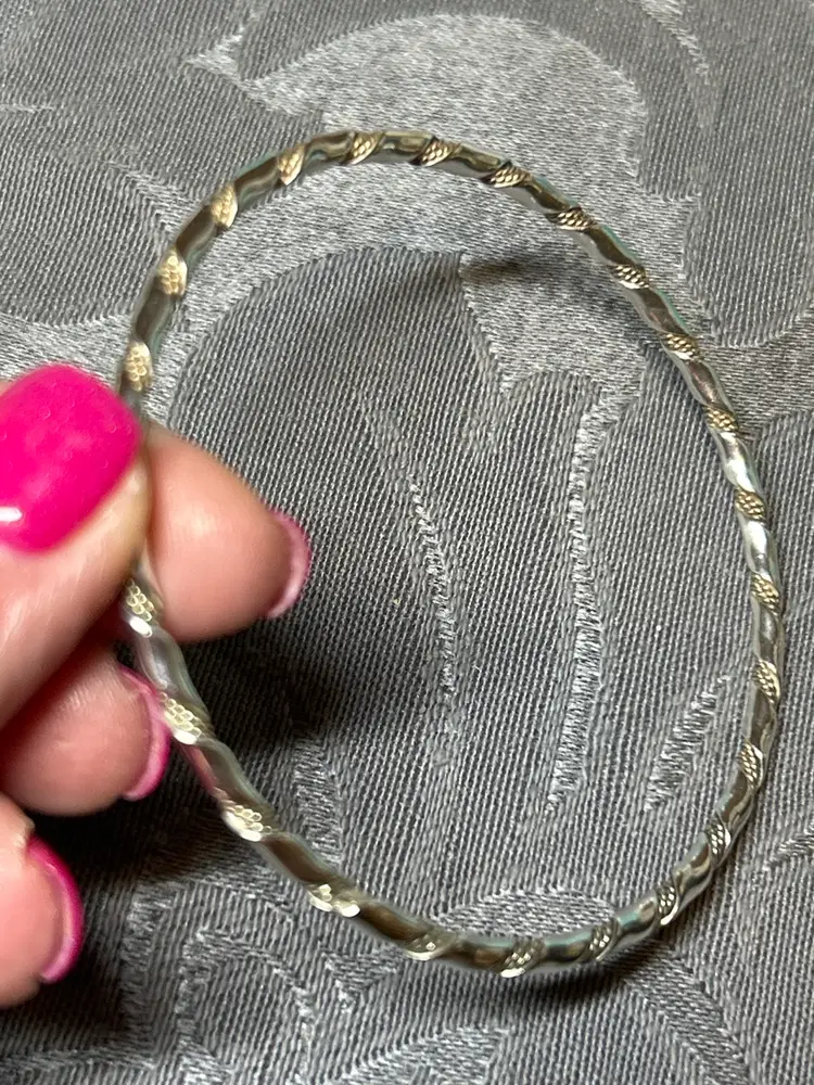 Vintage Twisted Sterling Silver Bangle Bracelet with Gold-Tone Rope Accents – 925 Tested, Two-Tone Textured Stackable Bangle, 2.5” Opening, 11.2g
