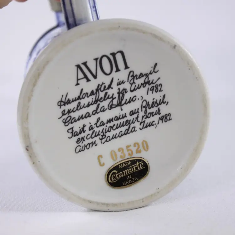 1982 AVON Canada 9" full size Vintage Aviation tankard