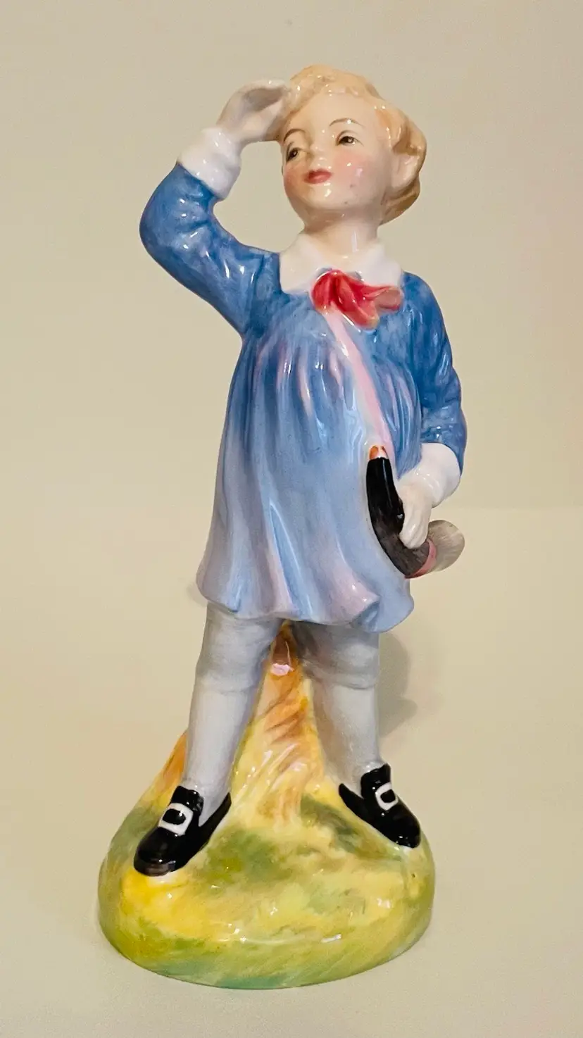 Royal Doulton Little Boy Blue Figurine 1949 HN 2062